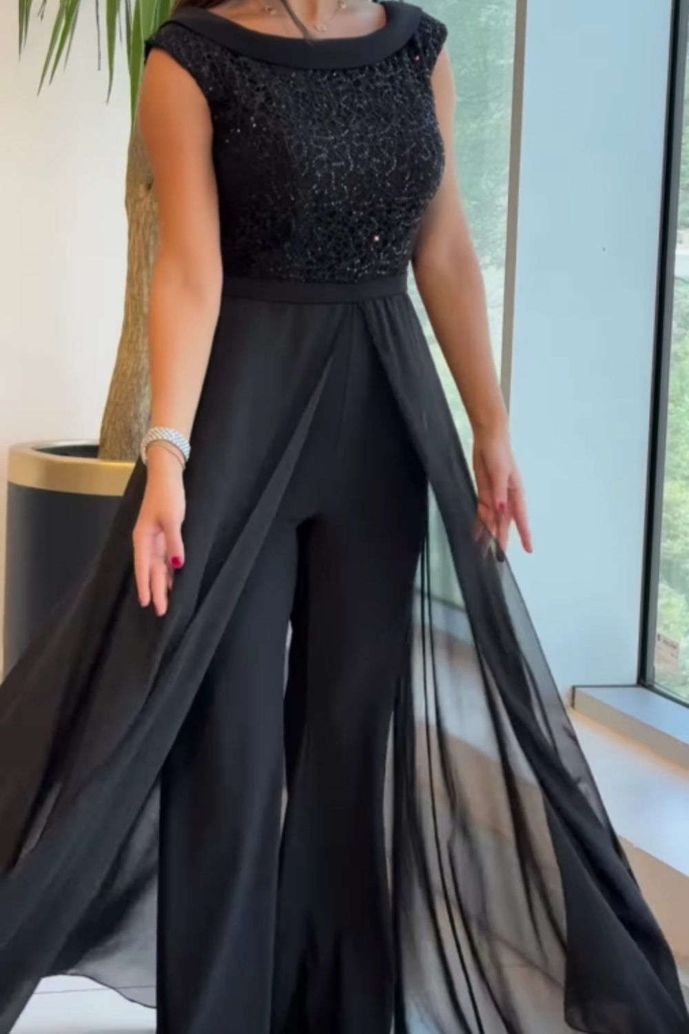 Luna Damen Jumpsuit | Stilvoll und Vielseitig